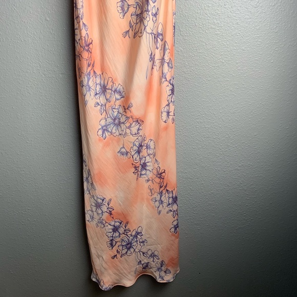 ๐จSOLD ๐จ - Picture 2 of 8